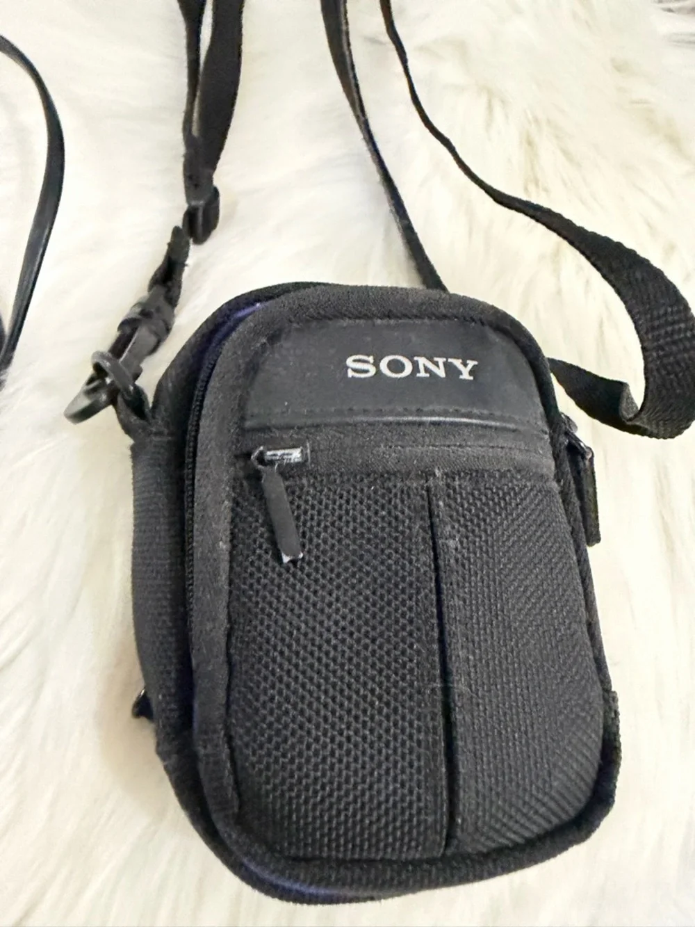 Sony Cyber-shot DSC-N2, 10.1 megapixel an ultra-compact digital camera